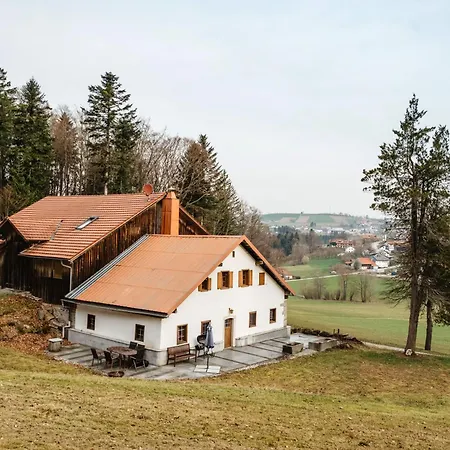 Dom wakacyjny Grillnhaeusl - Ruheoase In Alleinlage Mit Sauna, Erlebnisstadl & Rehen Vor Der Haustuer *